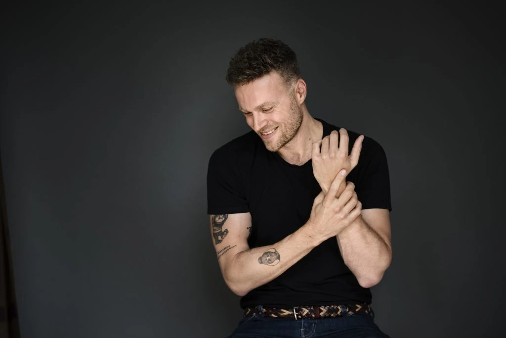 Interview: krimiforfatter Thomas Bagger bliver kaldt en sensation –  ”Jeg forsøger hele tiden at prøve noget nyt”