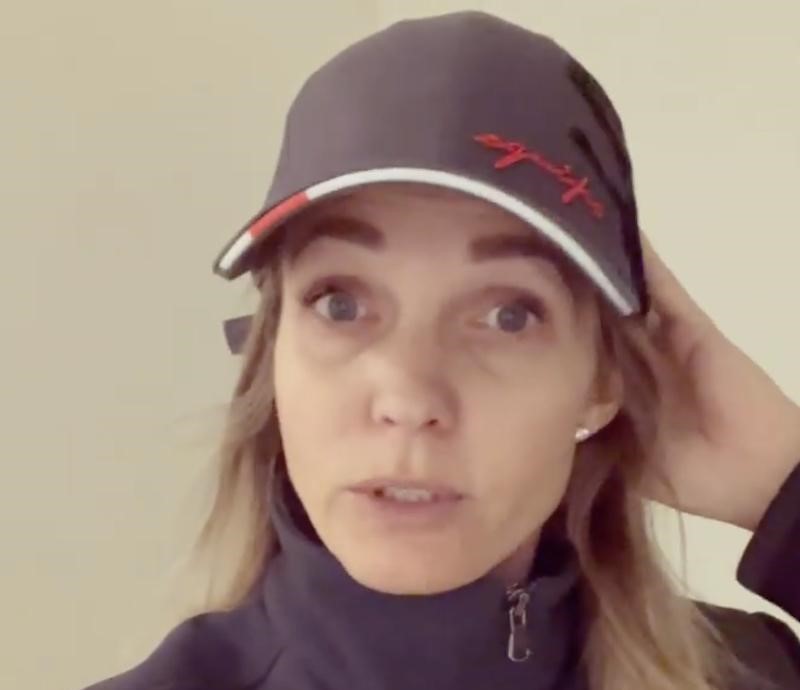 Tårevædet Tina Lund reagerer: Hjælp os