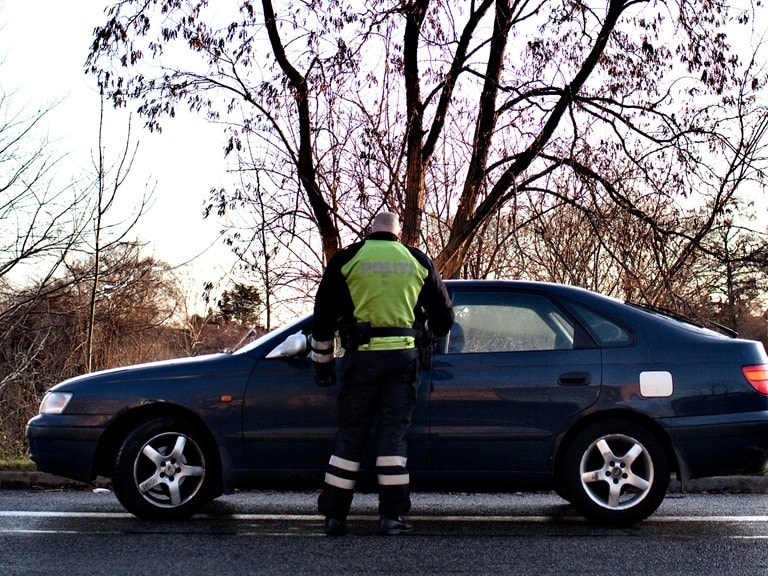 Danskerne tager afstand fra for høj hastighed – men kører alligevel for stærkt