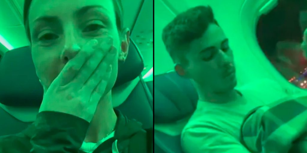 Kvinde afslører ‘smart trick’: Sådan stopper du folk i at tage sædet ved siden af dig i flyet