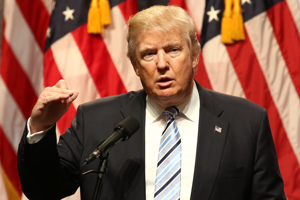 Trump med skråsikker udmelding: Vaccine klar i år
