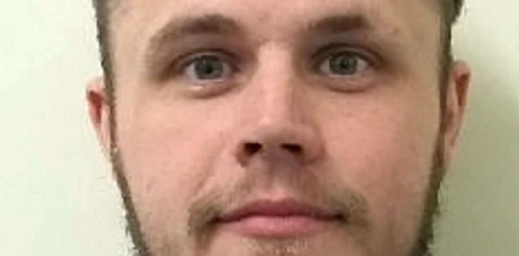 Indbrudstyvs bizarre visitkort: Lægger en lort på gulvet