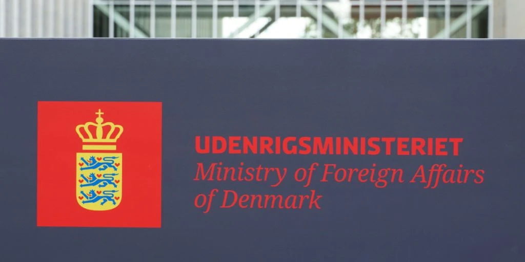 Udenrigsministeriet med ny melding: ” Opfordrer alle danskere til at forlade landet”