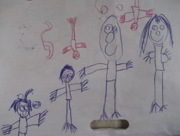 Hendes 5-årige søn lavede ‘uhyggelig’ tegning: Få måneder senere skete noget vildt