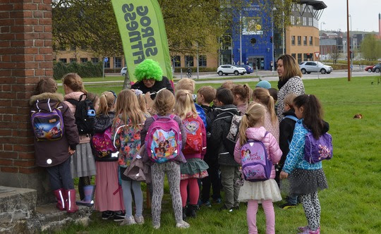 Børn leger sig til et bedre sprog i Sprogfitnesscentret