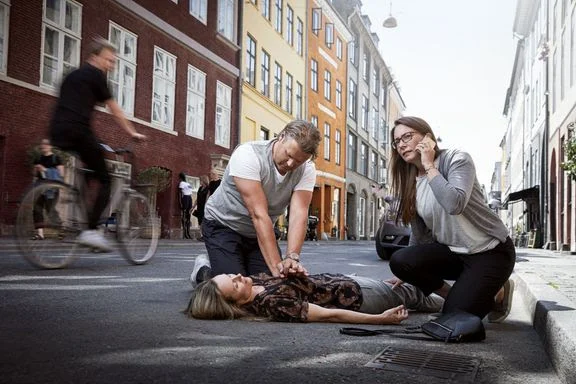 Vil du være med til at redde liv? Blev genoplivningsinstruktør