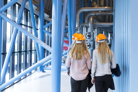 Girls’ Day in Science klar til rekord: Danske virksomheder åbner dørene for 3000 piger