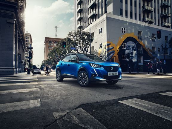 Næste generation af SUV fra Peugeot matcher teknologi med køreglæde
