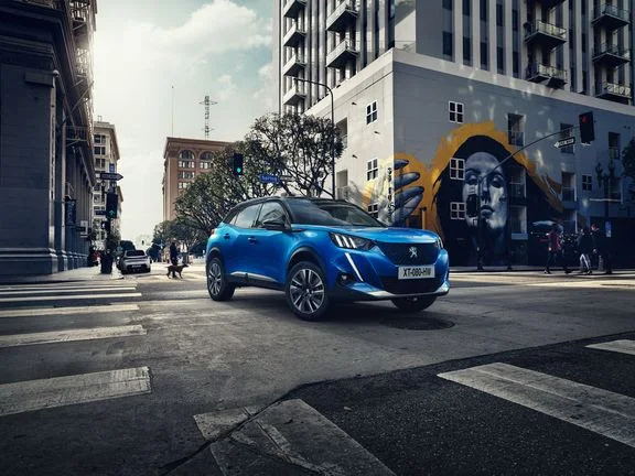 Næste generation af SUV fra Peugeot matcher teknologi med køreglæde