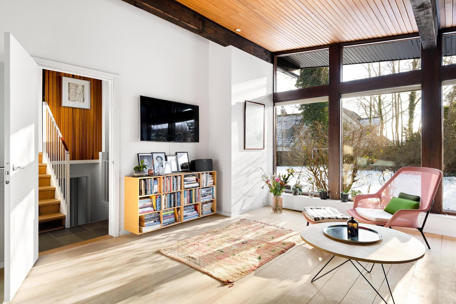 Hurtig handel: Populær tv-vært sælger millionvilla