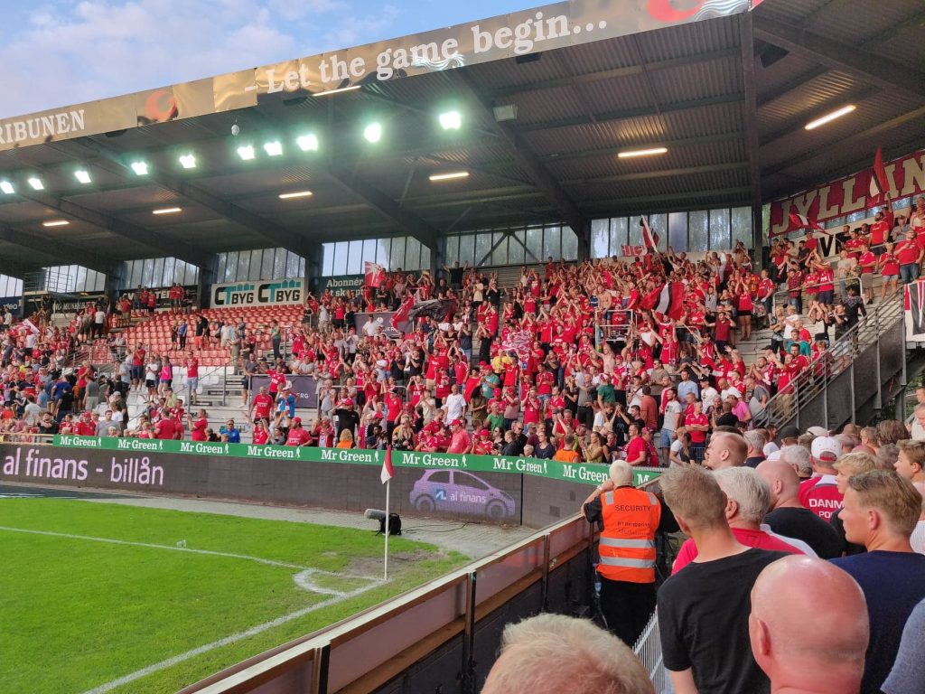 Vejle Boldklub deltager i ny eSuperliga – Starter 5. november