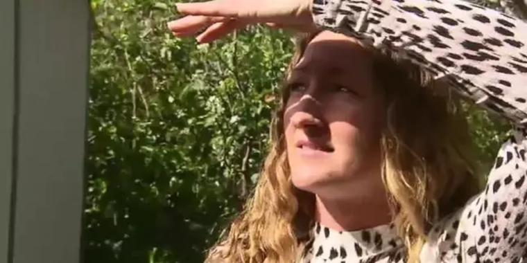 Rasende vegansk kvinde sagsøger naboer, fordi de griller kød i egen have