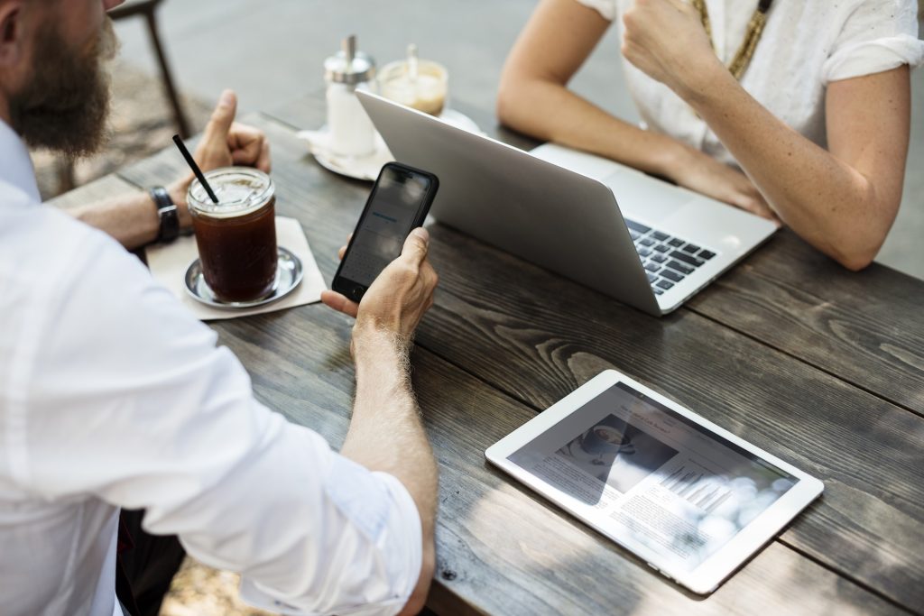 Drop at oddse i kiosken og spil online i stedet