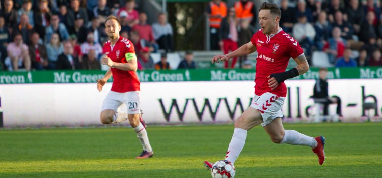 VBs topscorer bænket i første play off-kamp