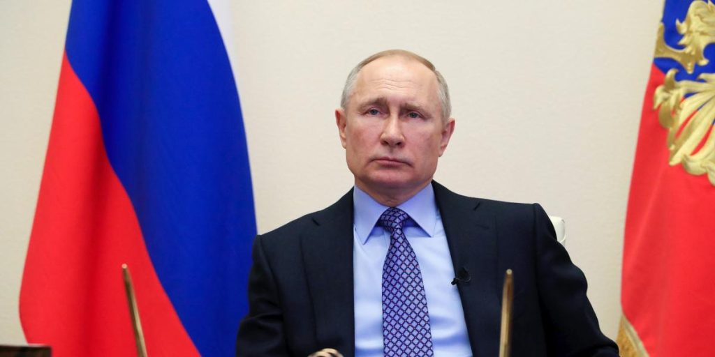 Putins hær ‘tvunget ud af Kharkiv’: Dødsfald ved frontlinjen passere 53.000