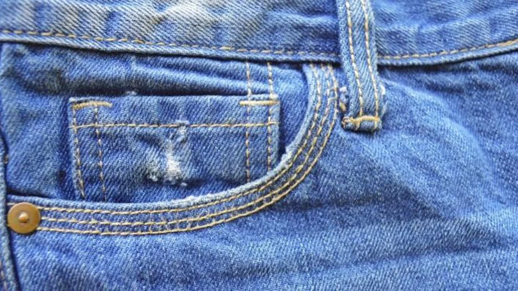 Den lille lomme i dine jeans er beregnet til én specifik ting: Det er ikke, hvad du tror