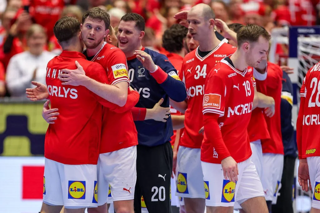 Rasmus Lauge roser overset stjernespiller: “Han gør 100 procent forskellen”